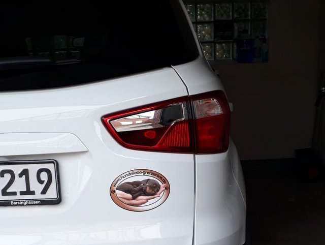 a8ee136e 3658 43f9 9141 ff7c599f02b3